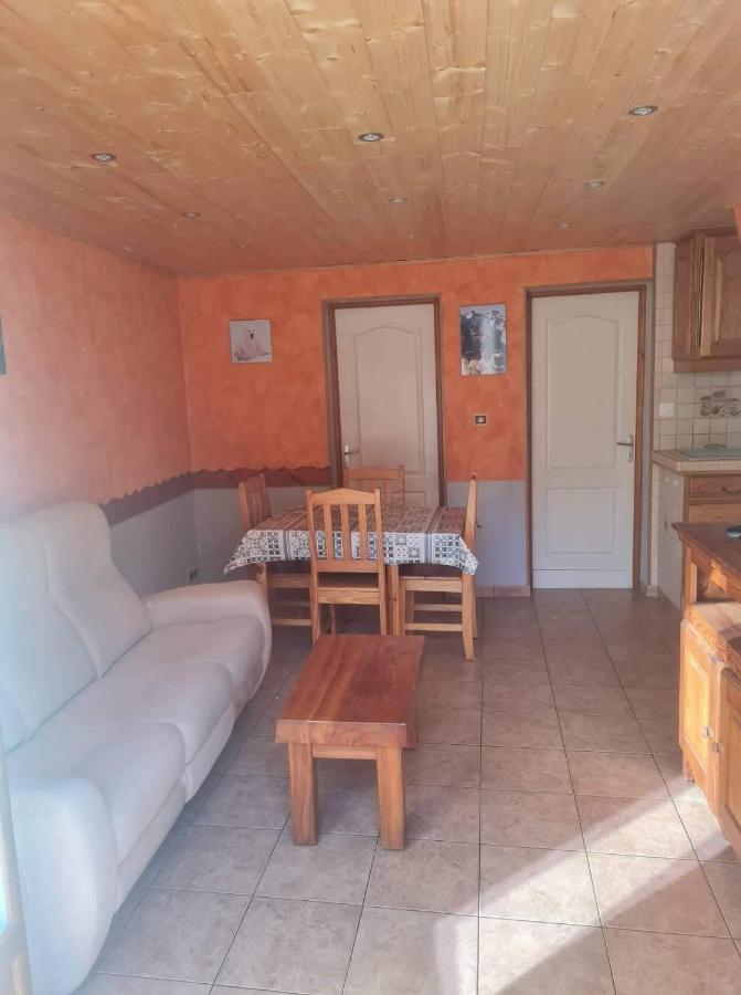 Maison Mitoyenne Avec Terrasse Villar-Saint-Pancrace المظهر الخارجي الصورة