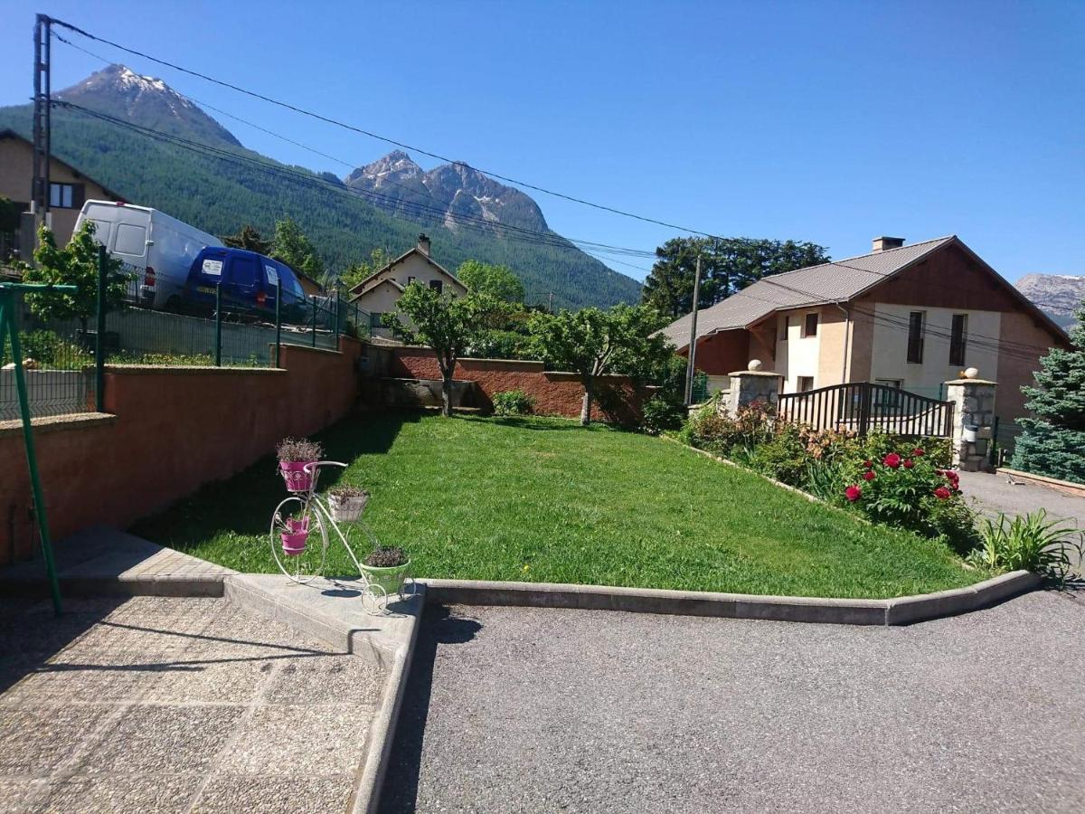 Maison Mitoyenne Avec Terrasse Villar-Saint-Pancrace المظهر الخارجي الصورة